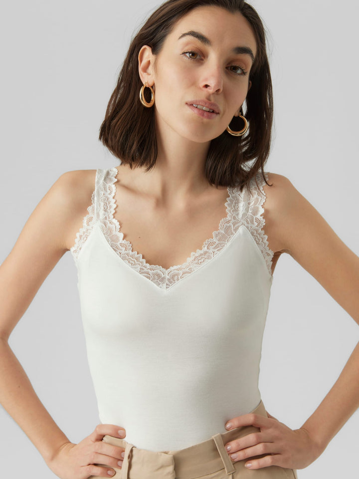 VERO MODA VMROSA SL TOP JRS NOOS – dames singlet - Off-white