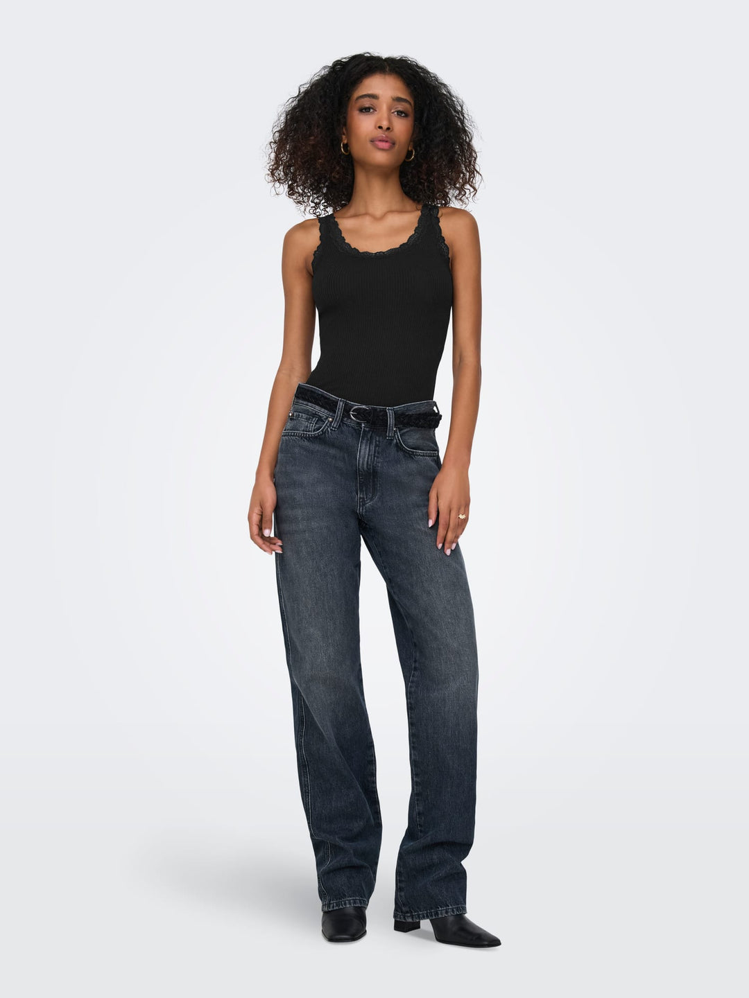 Only 15345994 Sara singlet zwart – dames