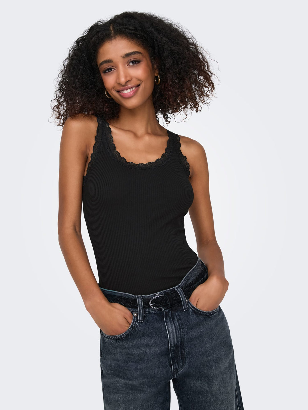 Only 15345994 Sara singlet zwart – dames