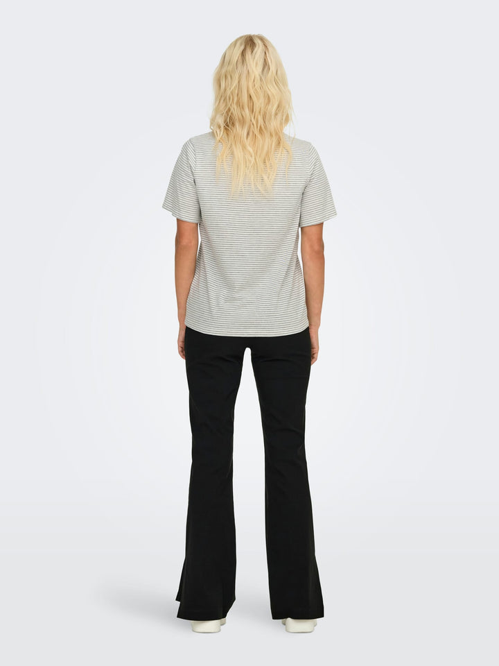 Jacqueline de Yong Pisa T-shirt zand dessin – dames