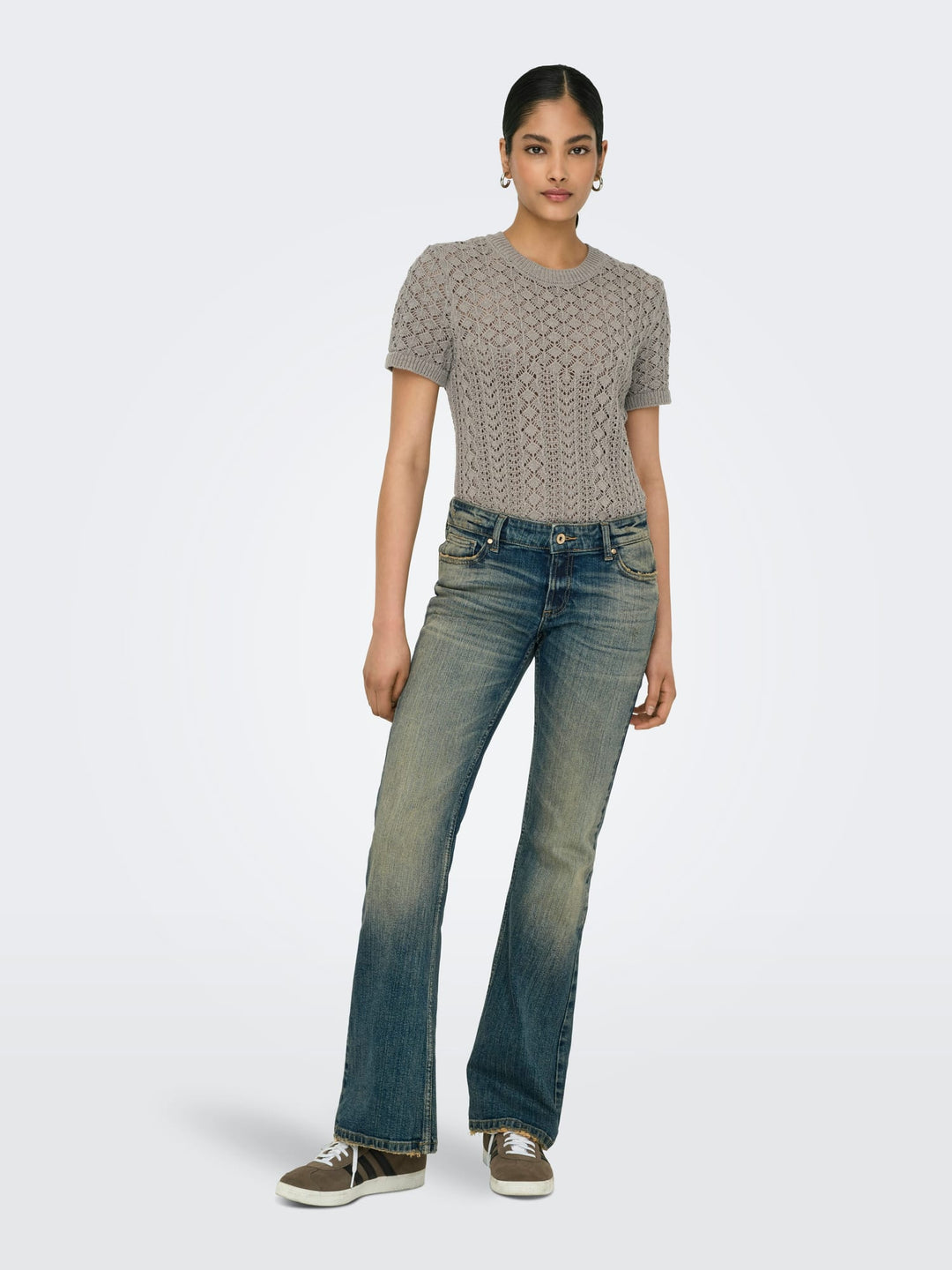Only ONLSAGA SS O-NECK KNT NOOS taupe top – dames