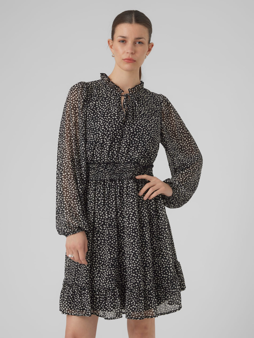 VERO MODA 10297968 Holly – korte jurk dames - Zwart Dessin