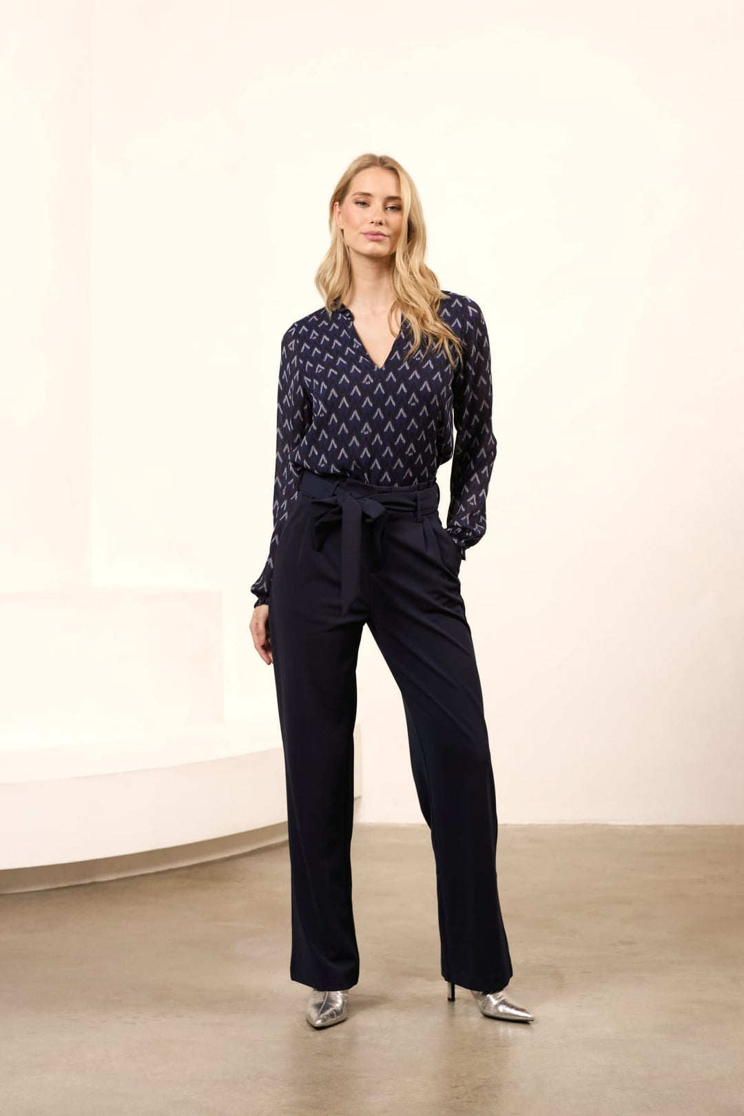 Lofty Manner Blouse Eliza – dames blouse blauw dessin