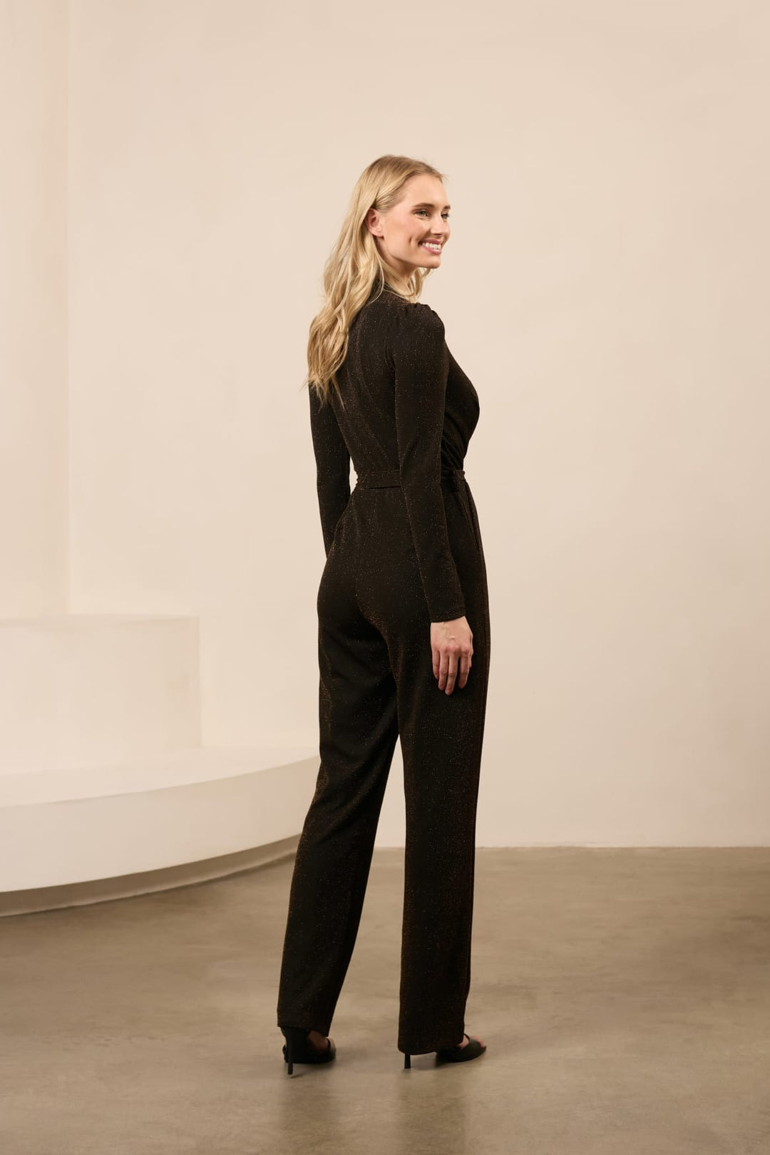 Lofty Manner Jumpsuit Mavis – dames jumpsuit bruin dessin
