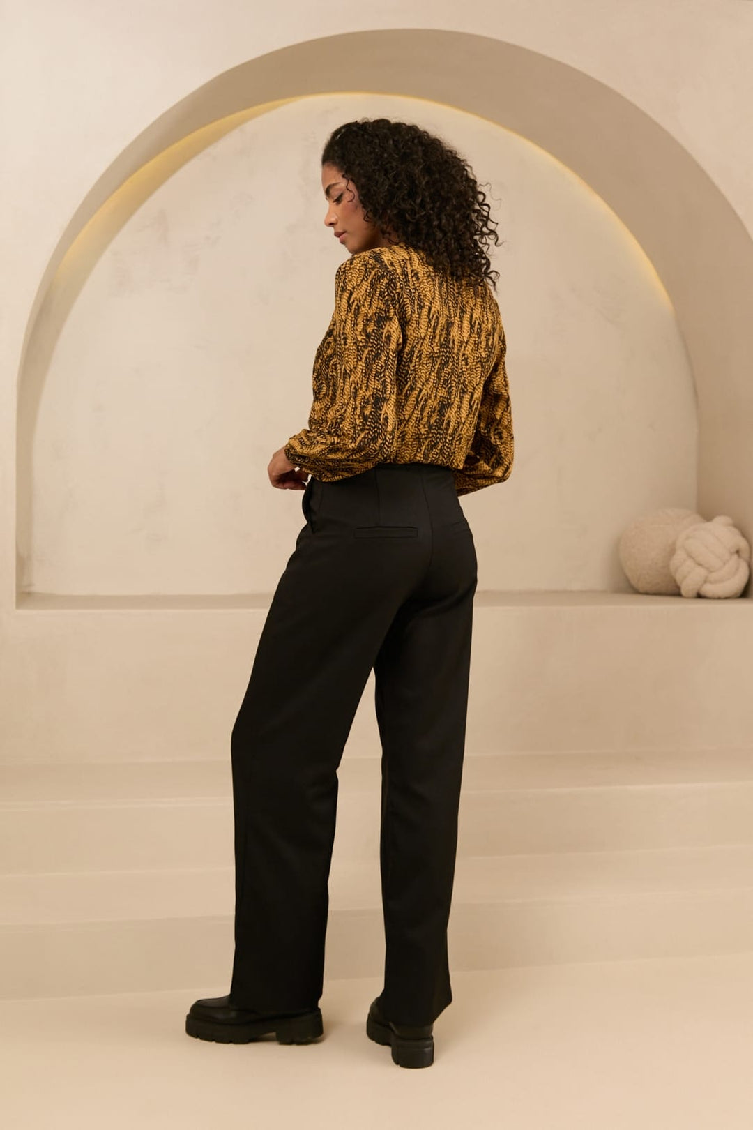 Lofty Manner Blouse Agnes – dames blouse bruin dessin