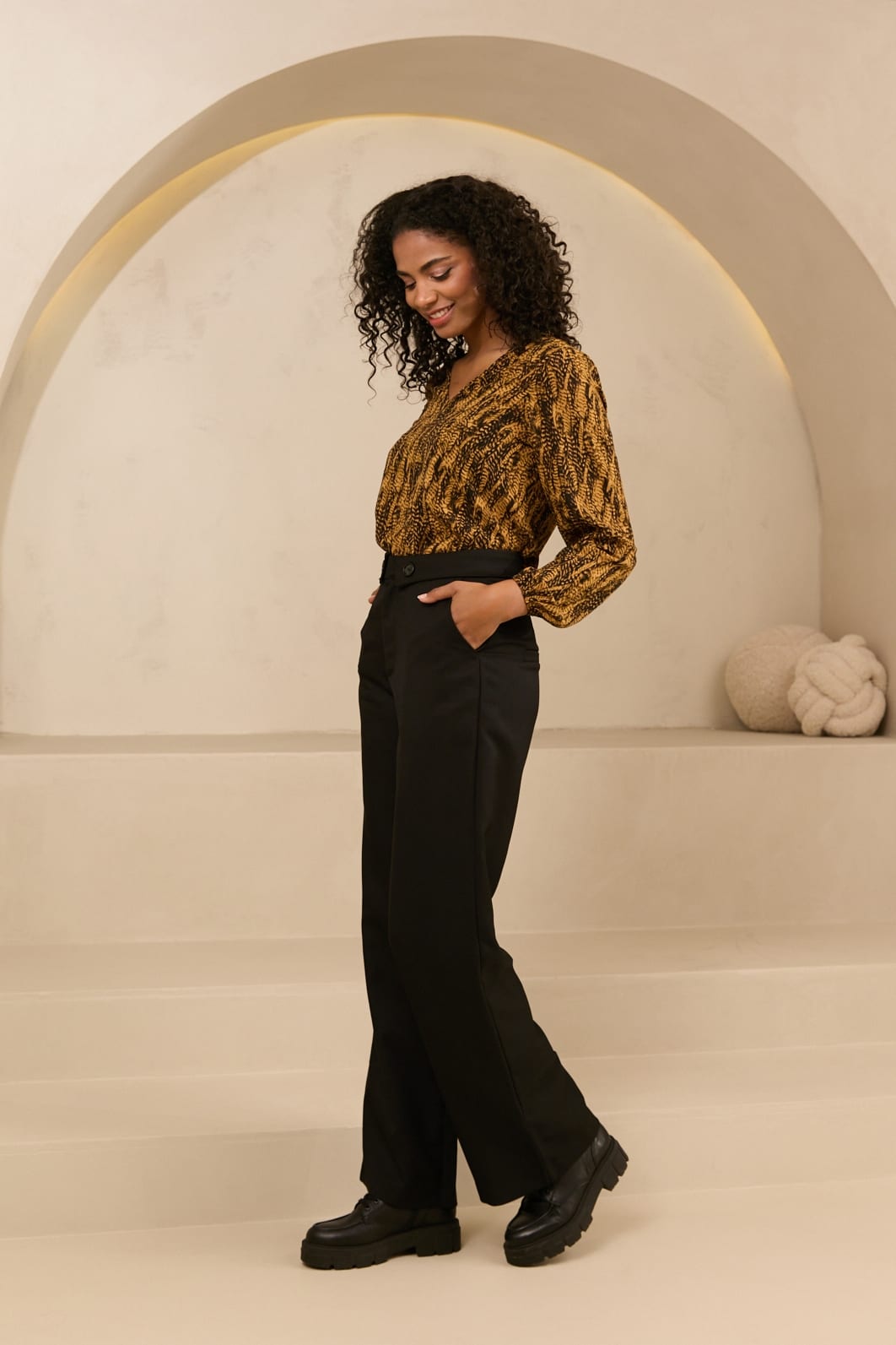 Lofty Manner Blouse Agnes – dames blouse bruin dessin