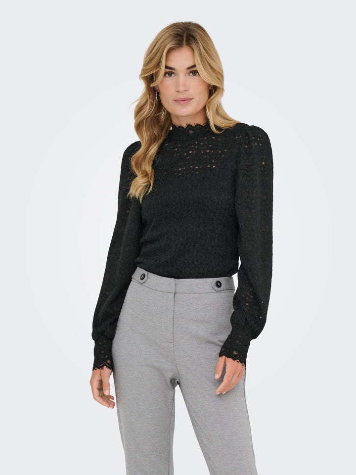 Only Svea t-shirt l/m zwart – dames