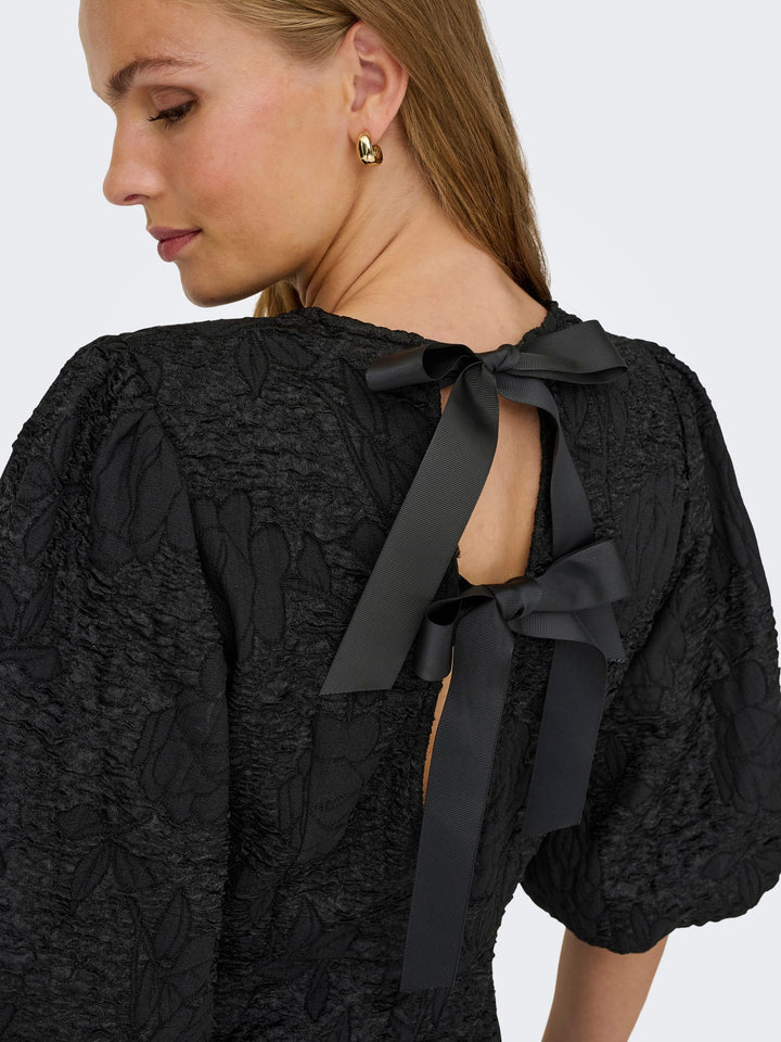 Jacqueline de Yong JDYDORA S/S BOW DRESS zwart – dames jurk