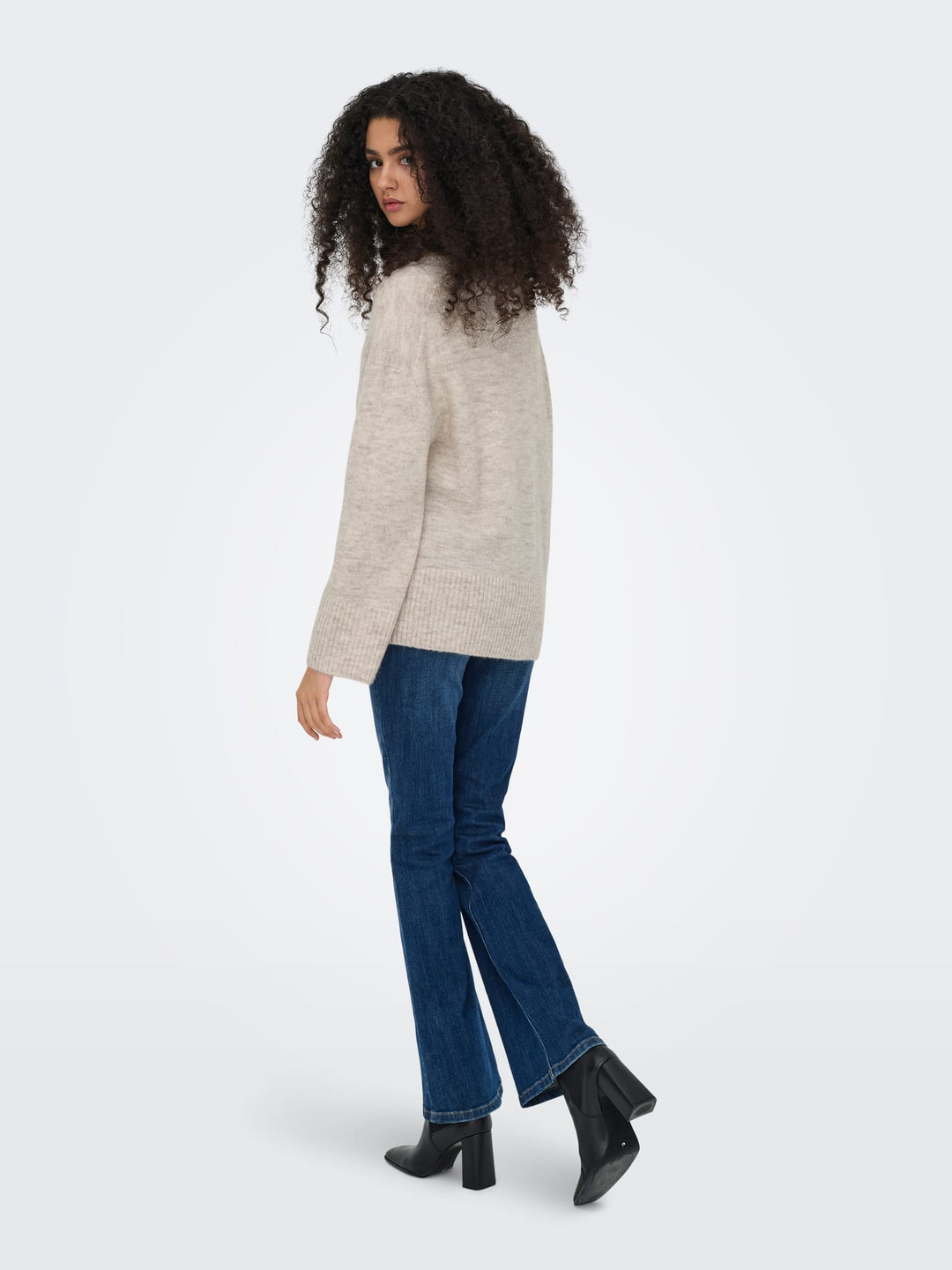 Jacqueline de Yong Marina trui beige – dames