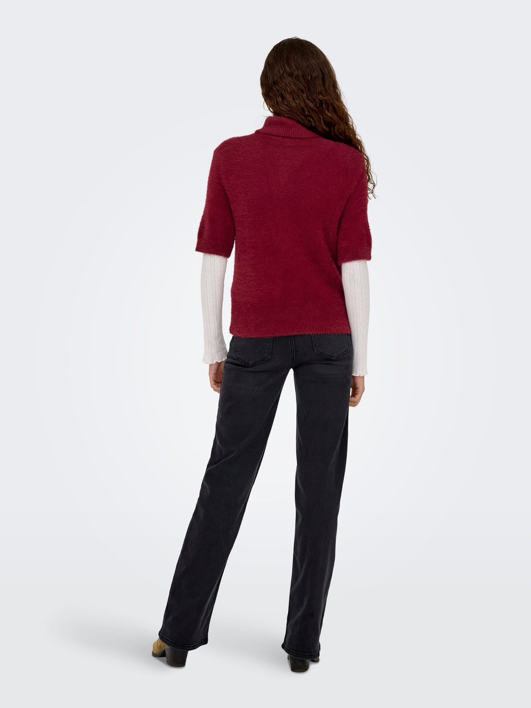 Only ONLPIUMO SS HIGHNECK KNT wijnrood – dames top