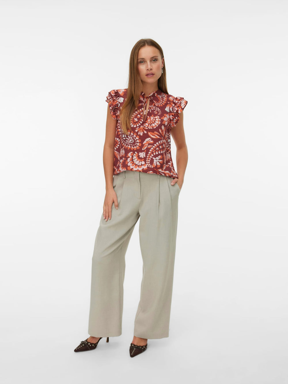 VERO MODA VMNELLIE CARLA SL FRILL TOP – dames top - Rood Dessin