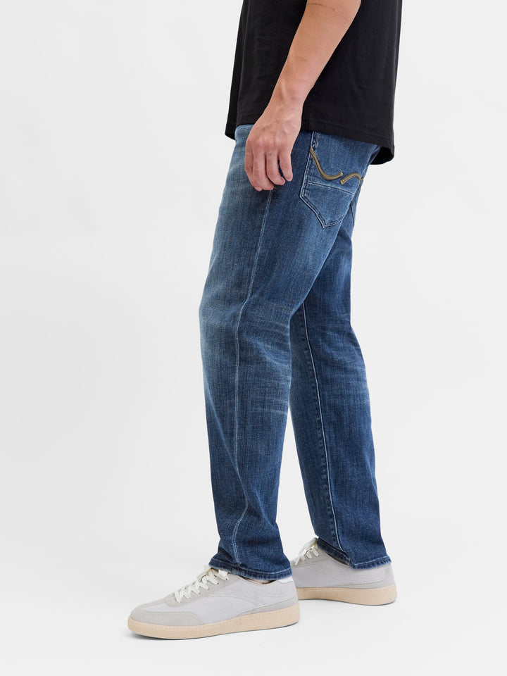 Jack & Jones tapered fit jeans – Mike in blue denim - L34