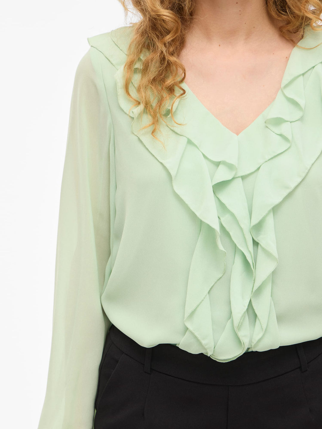 Vila VIANE L/S V-NECK FRILL TOP mint – dames blouse