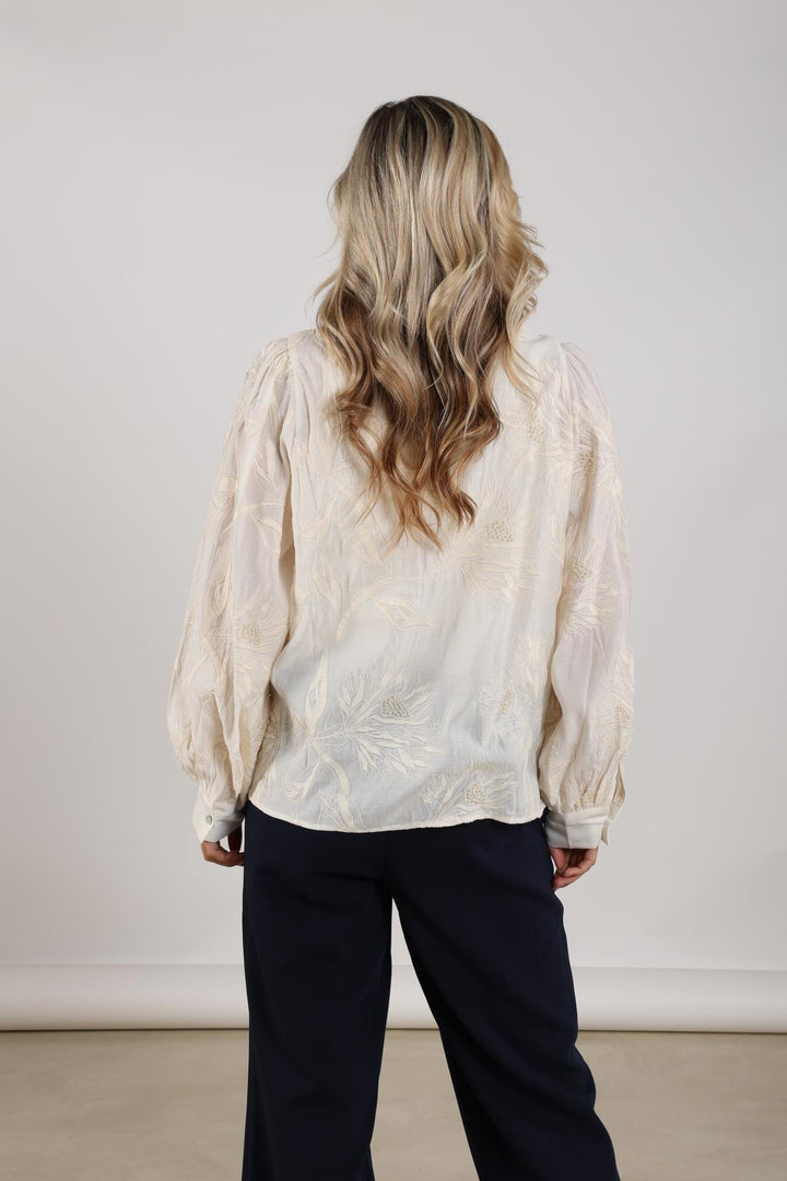 Nukus Avy blouse l/m ecru – dames