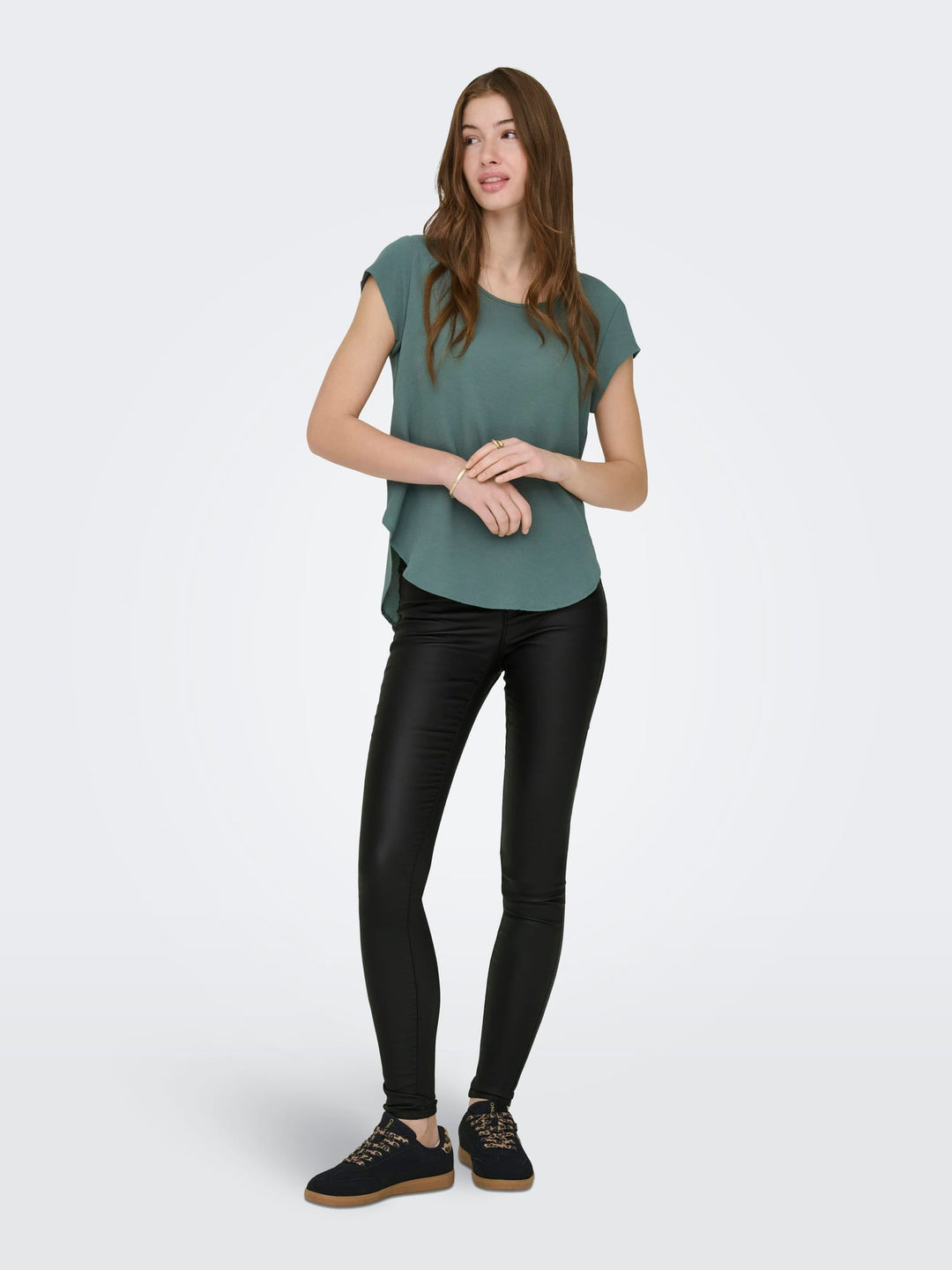 Only ONLANNE K MID WAIST COATED PNT NOOS zwart – lange broek dames - 34