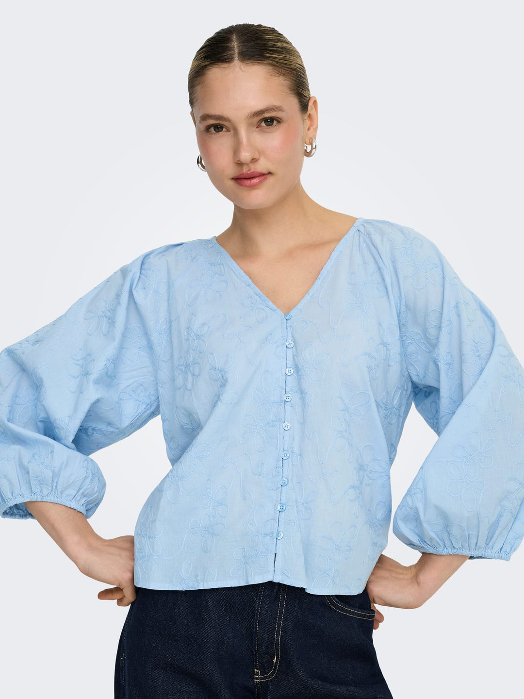 Only 15364374 Zion blouse l/m lichtblauw – dames