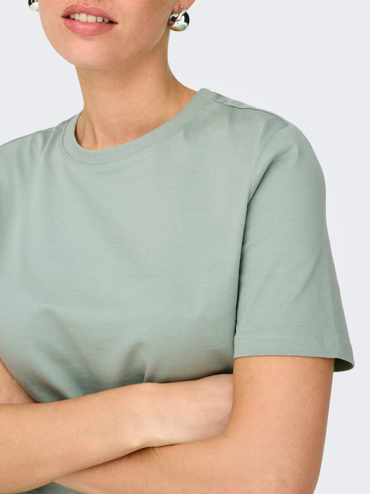 Only Freja T-shirt olijf – dames