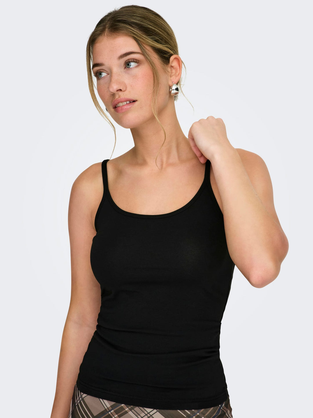 Only ONLLOVE STRAP SINGLET zwart – dames