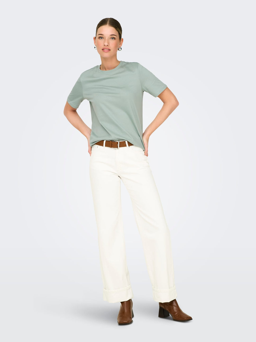 Only Freja T-shirt olijf – dames
