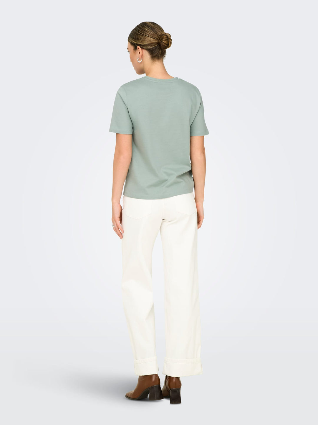 Only Freja T-shirt olijf – dames