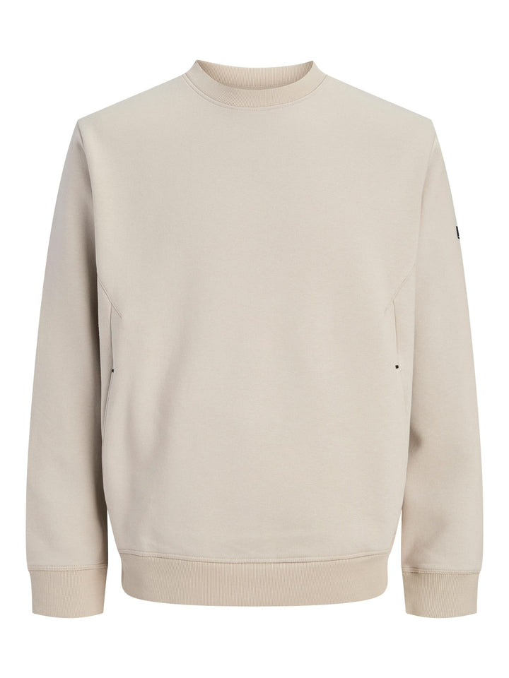 Jack & Jones JCOFUSION SWEAT BADGE CREW NECK – sweater heren - Zand