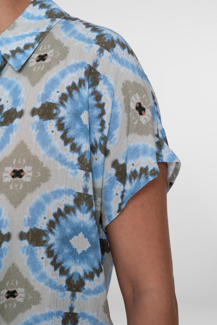 Geisha blouse 63277-20 blauw dessin – dames