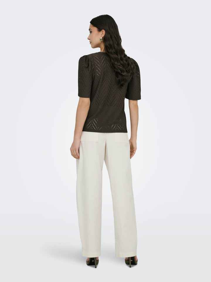 jacqueline de yong 15351919 top k/m bruin