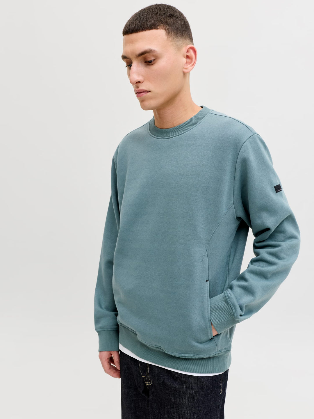 Jack & Jones JCOFUSION SWEAT BADGE CREW NECK – heren - Oud Groen