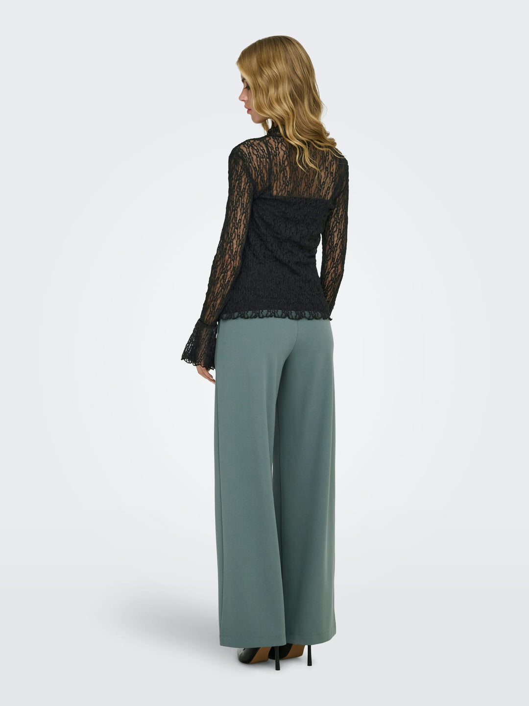 Jacqueline de Yong Lala top zwart – dames