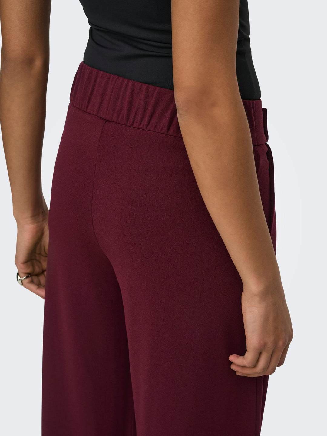 Jacqueline de Yong Geggo lange broek bordeaux – dames - L32