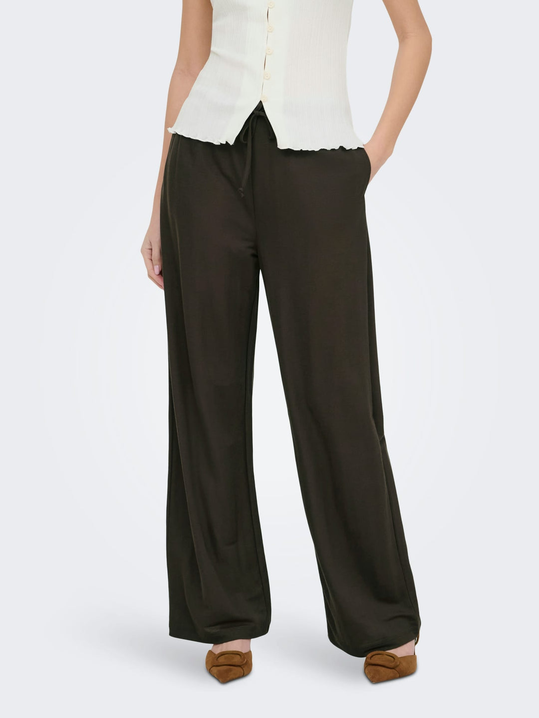Jacqueline de Yong 15374331 leslie lange broek bruin - L32