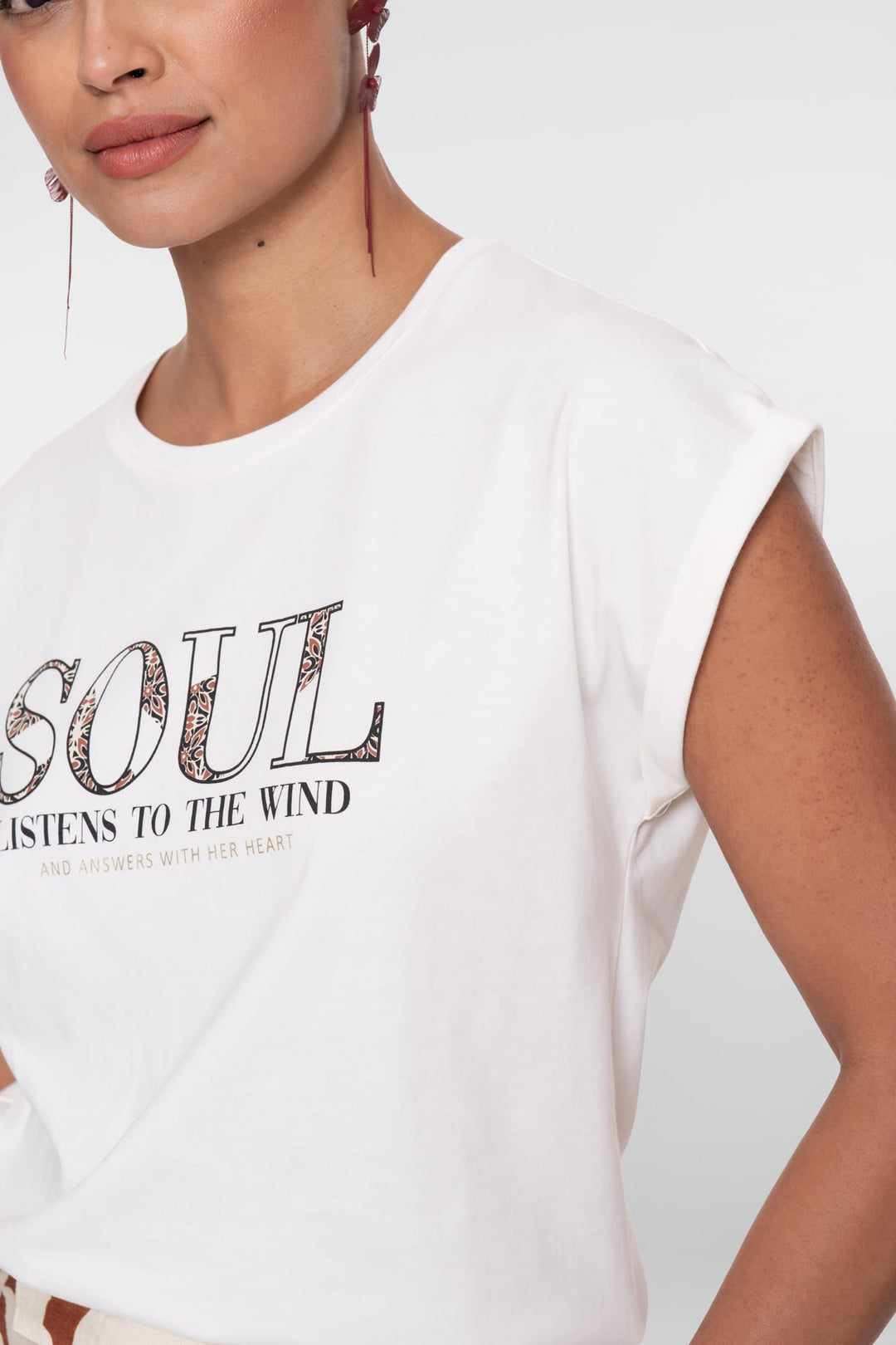 Geisha T-shirt 'soul' off-white – dames