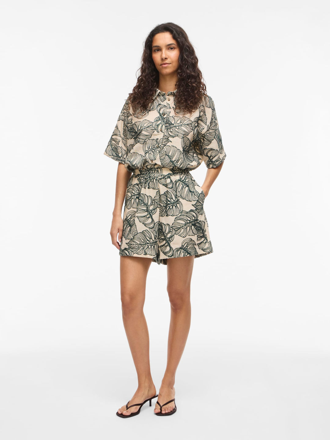 Vila VIFLURA HW SHORTS/1 short dames zand dessin