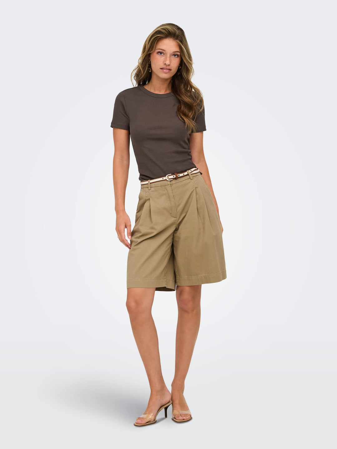 Only T-shirt bruin – dames