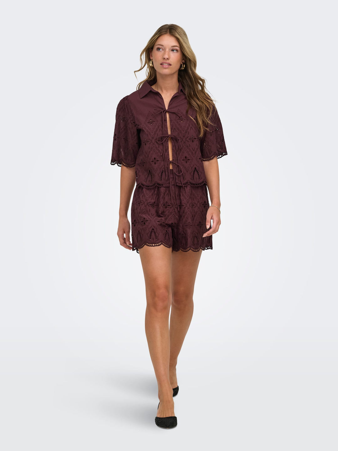 15375567 Frani - Bruin