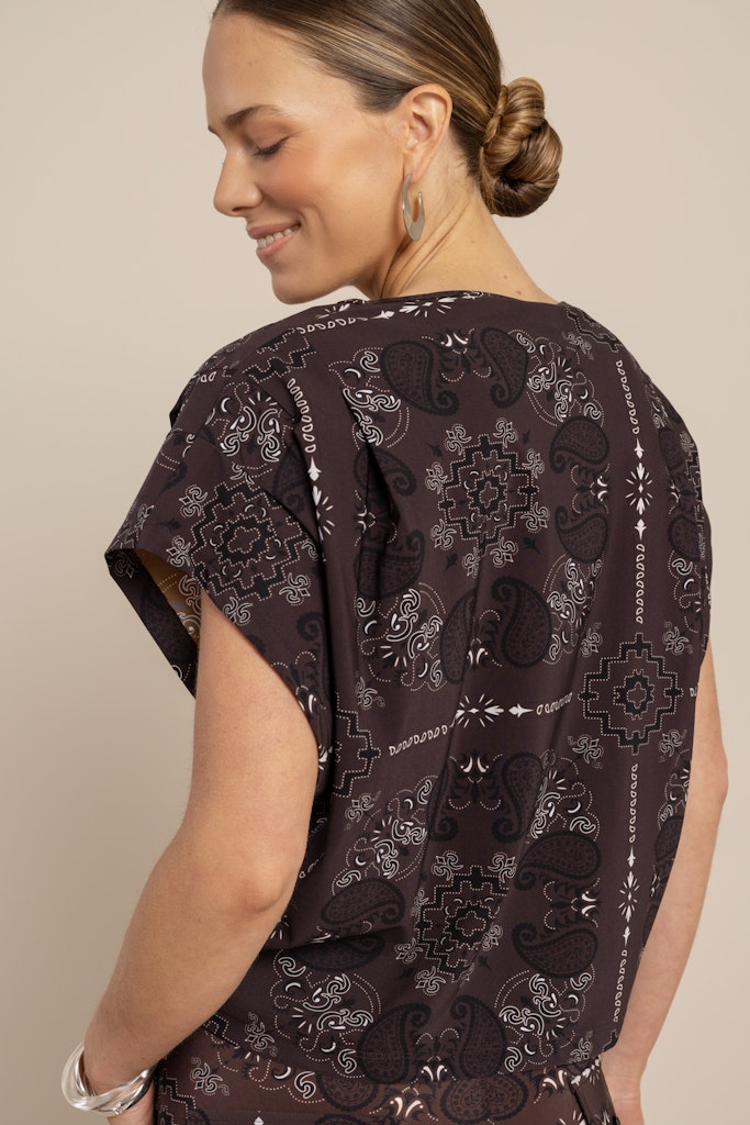 Studio Anneloes Renske paisley vneck top – dames - Bruin Dessin