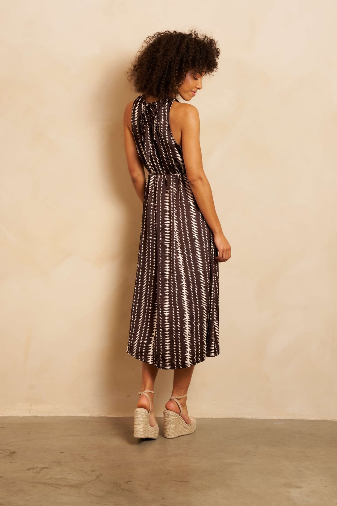 Lofty Manner RF25 - Dress Rox bruin dessin – damesjurk