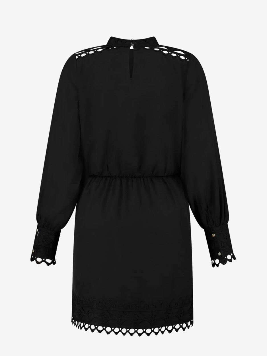 Nikkie N 5-795 2402 zwarte jurk kort dames