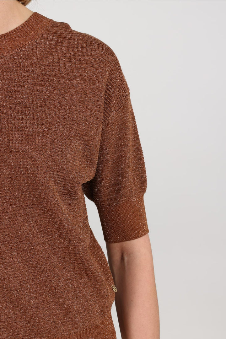 Nukus NKF01068 blouse l/m dames bruin