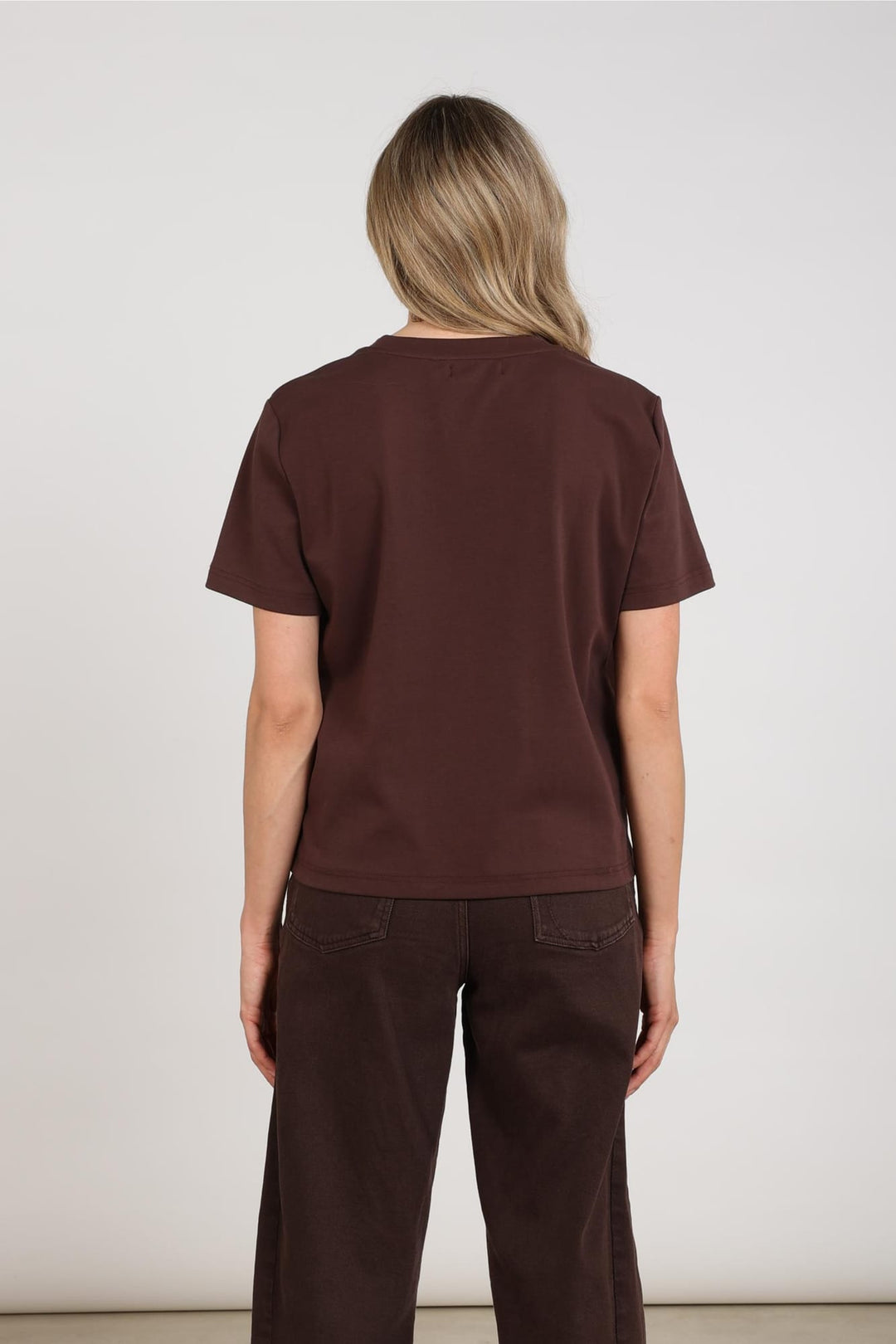 Nukus NKF04012 Luna t-shirt k/m dames bruin