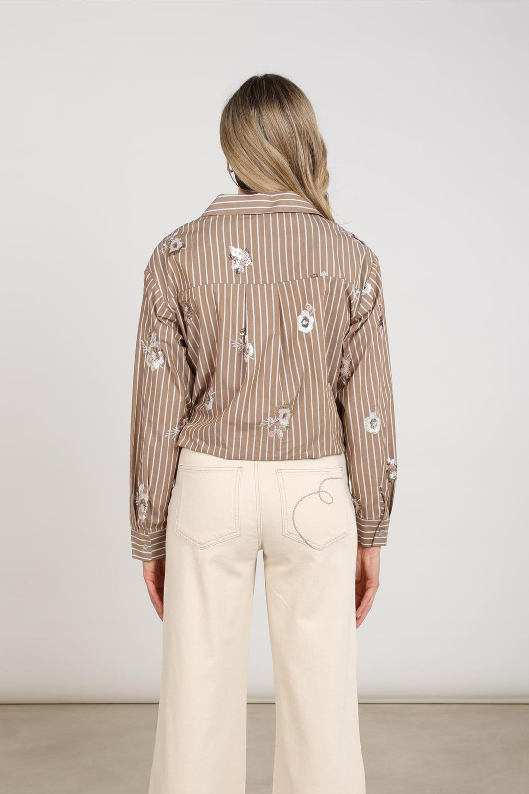 Nukus NKF02137 Newport blouse l/m bruin dessin – dames