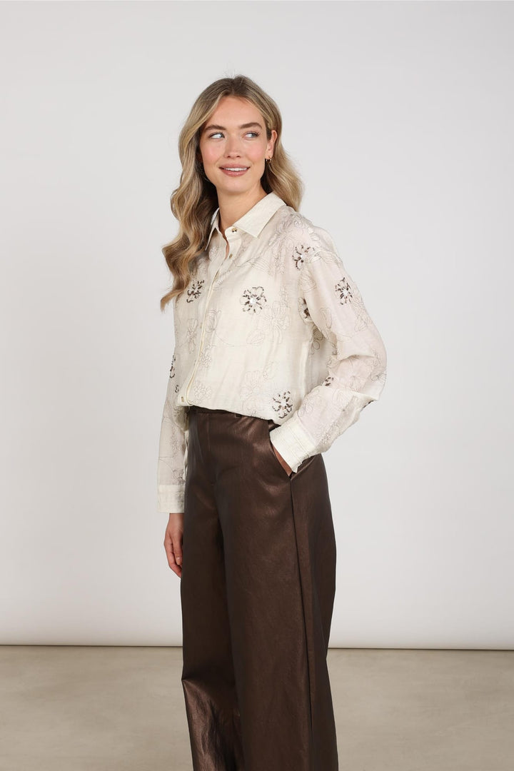Nukus NKF02152 Aaliya blouse l/m ecru dessin