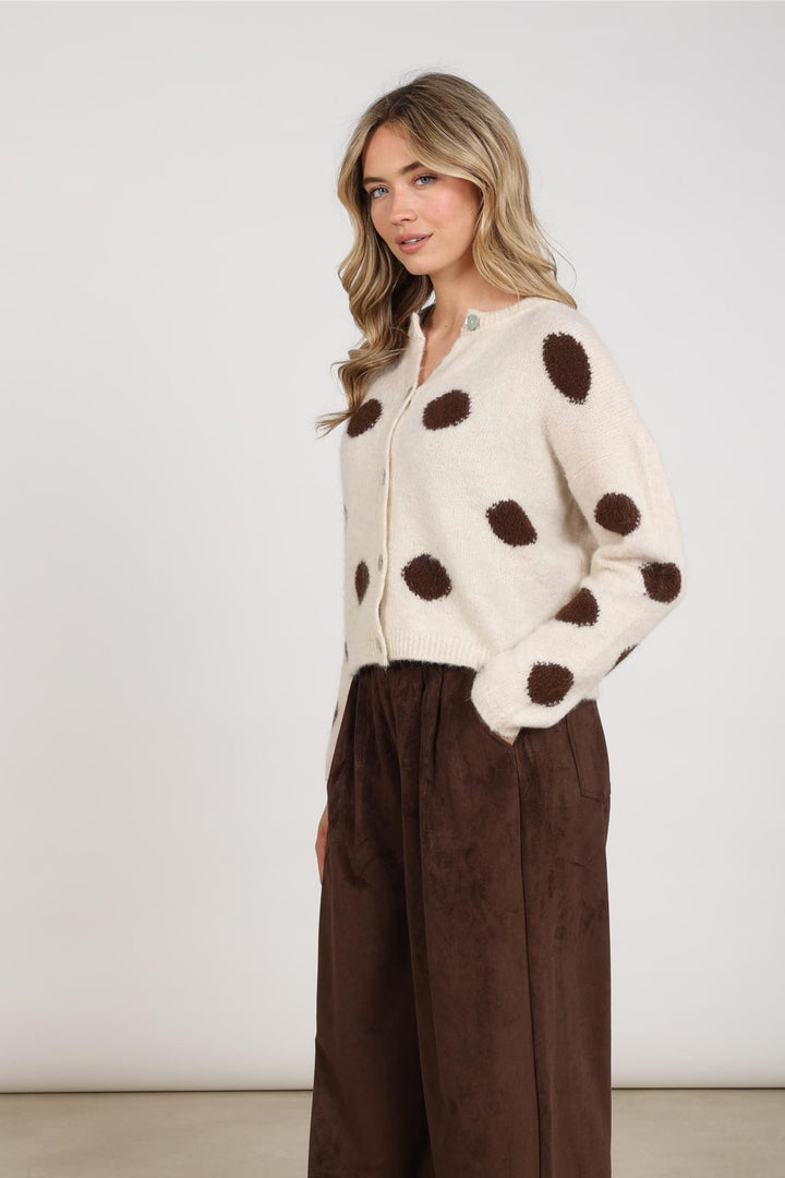 Nukus NKF05031 laure vest gebreid dames ecru dessin