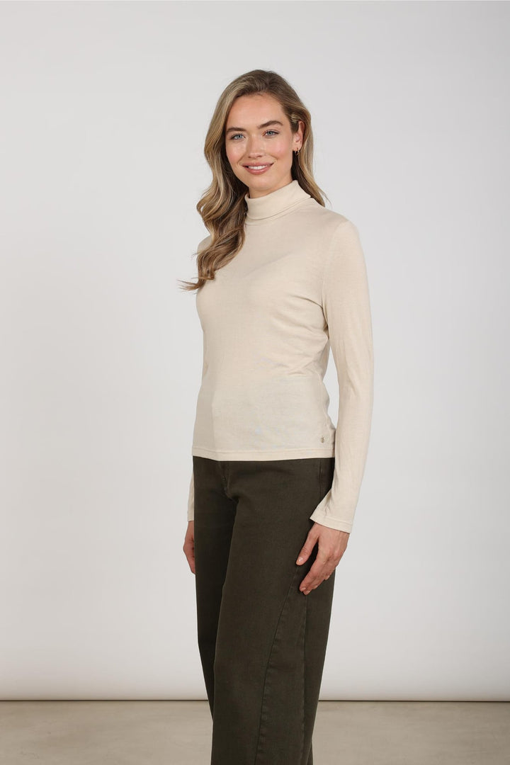 Nukus NKF03061 Ginny T-shirt met lange mouwen zand