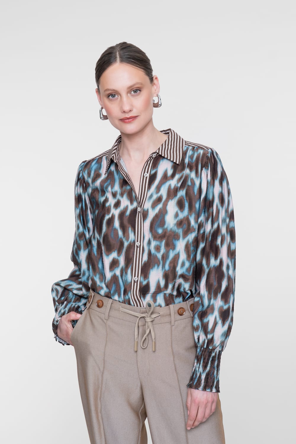Geisha 63713-20 blouse l/m dames bruin dessin
