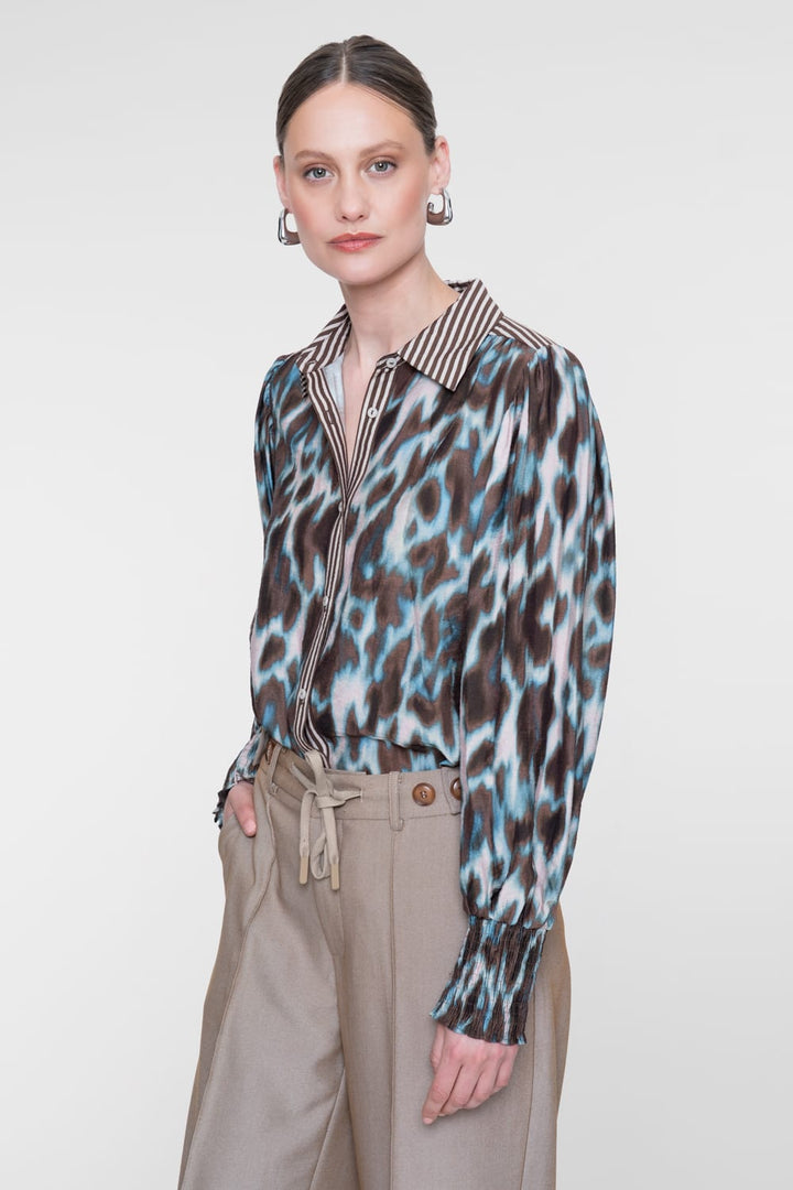 Geisha 63713-20 blouse l/m dames bruin dessin
