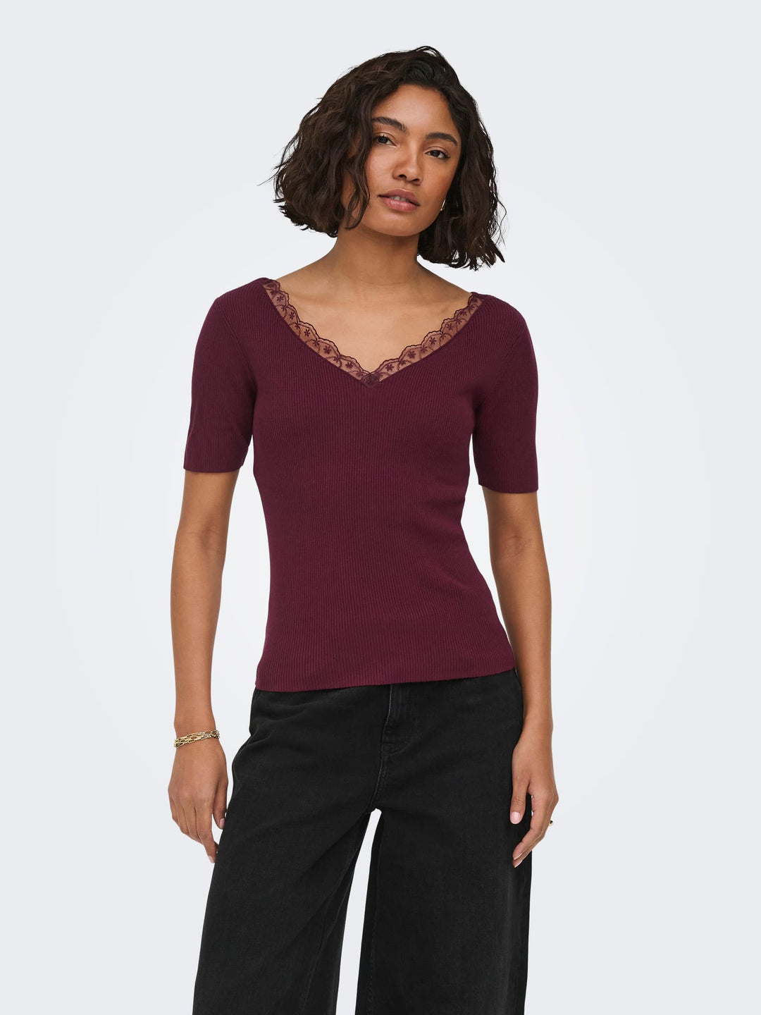 Jacqueline de Yong Nanna t-shirt bordeaux – dames