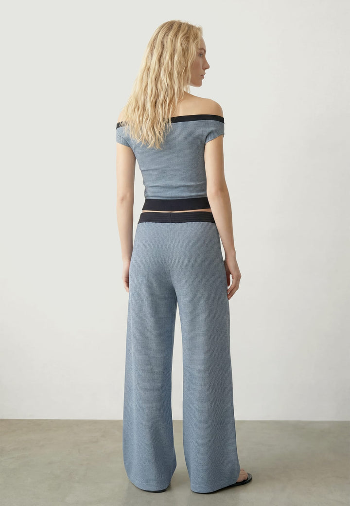 Hype drop 32000951 paige off-shoulder top blauw dessin