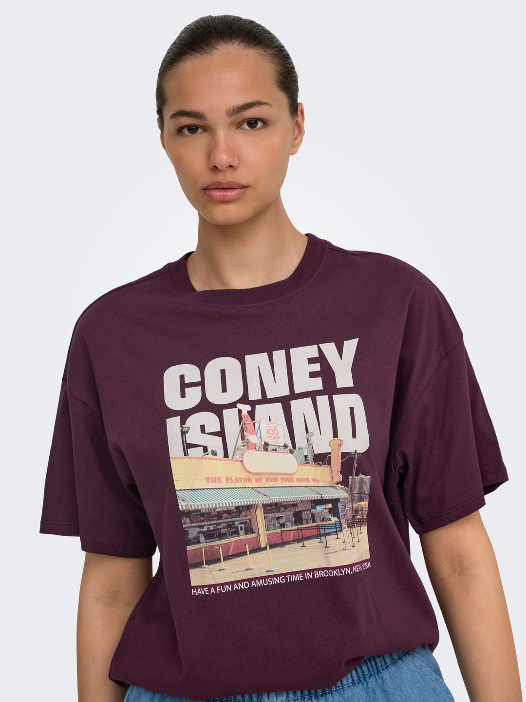 Only 15372177 Mila t-shirt aubergine – dames