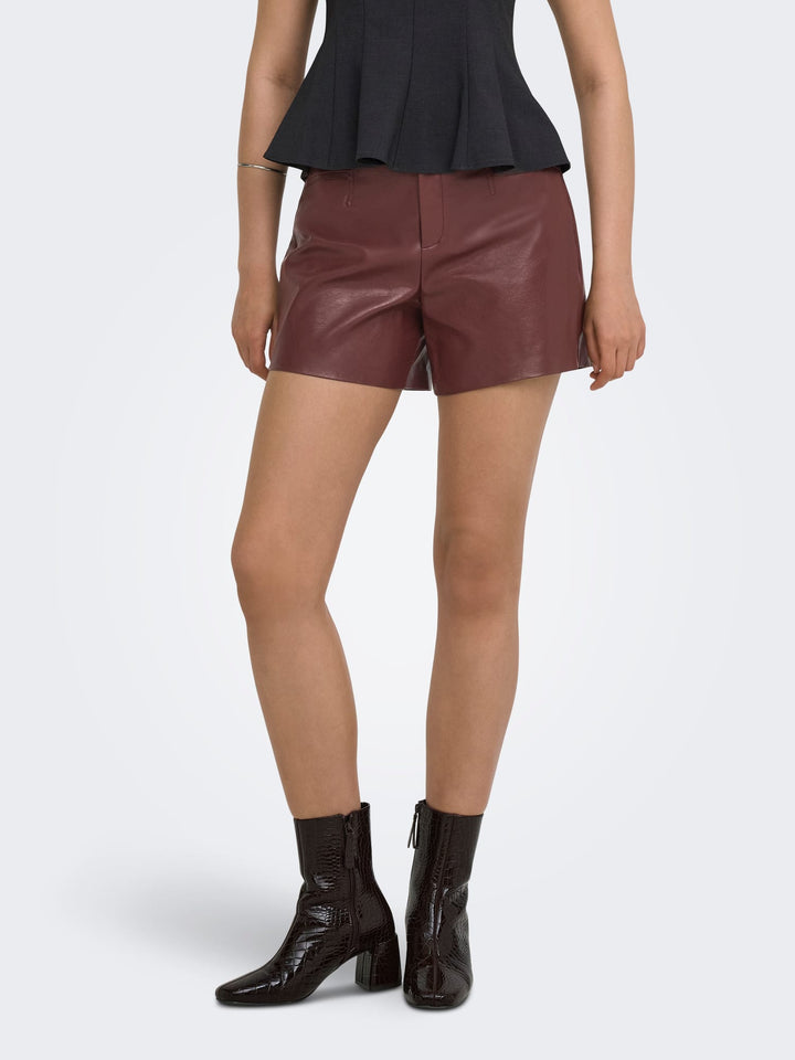 Only 15373280 Julia short dames bordeaux